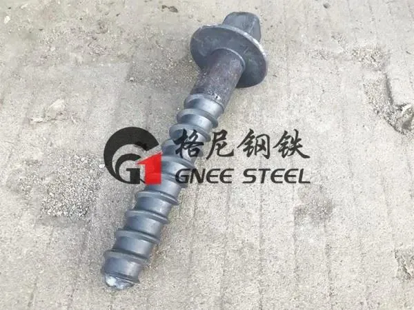 Rautatien neliön pään ruuvipiikit